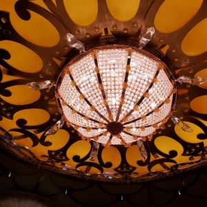 Meet your Posher, Carla